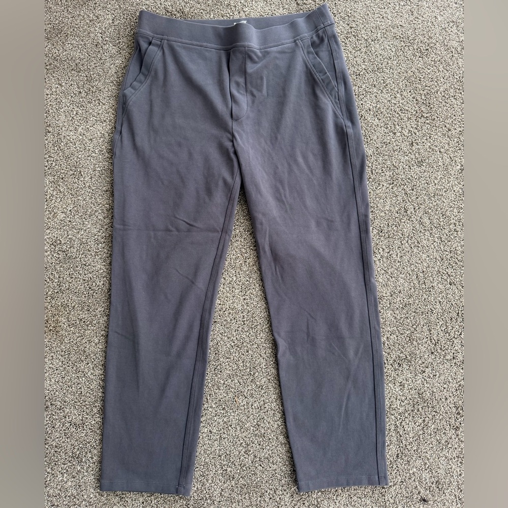 Duluth Trading Co Women's Gray Straight Leg Pants